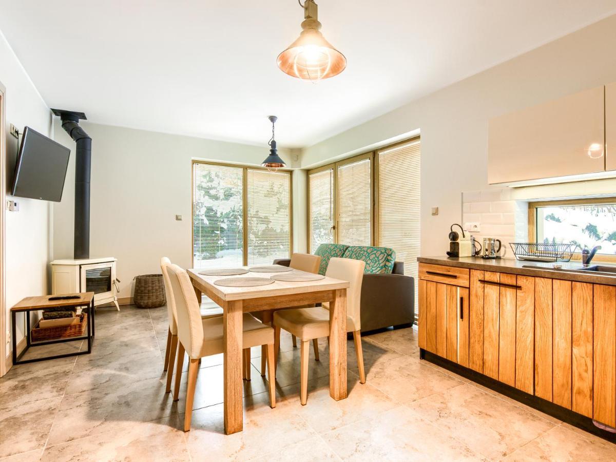 Mazursko - Komfortowe Apartamenty Nad Jeziorem, Sauna, Kominki Na Parterze Кретовины Экстерьер фото