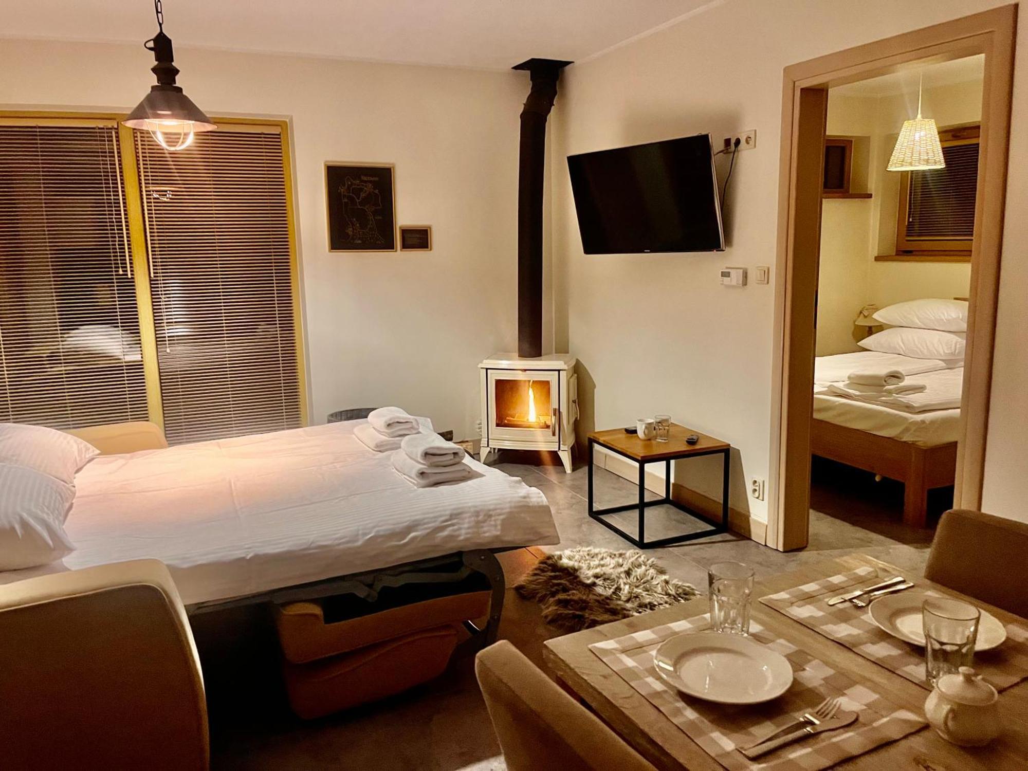 Mazursko - Komfortowe Apartamenty Nad Jeziorem, Sauna, Kominki Na Parterze Кретовины Экстерьер фото