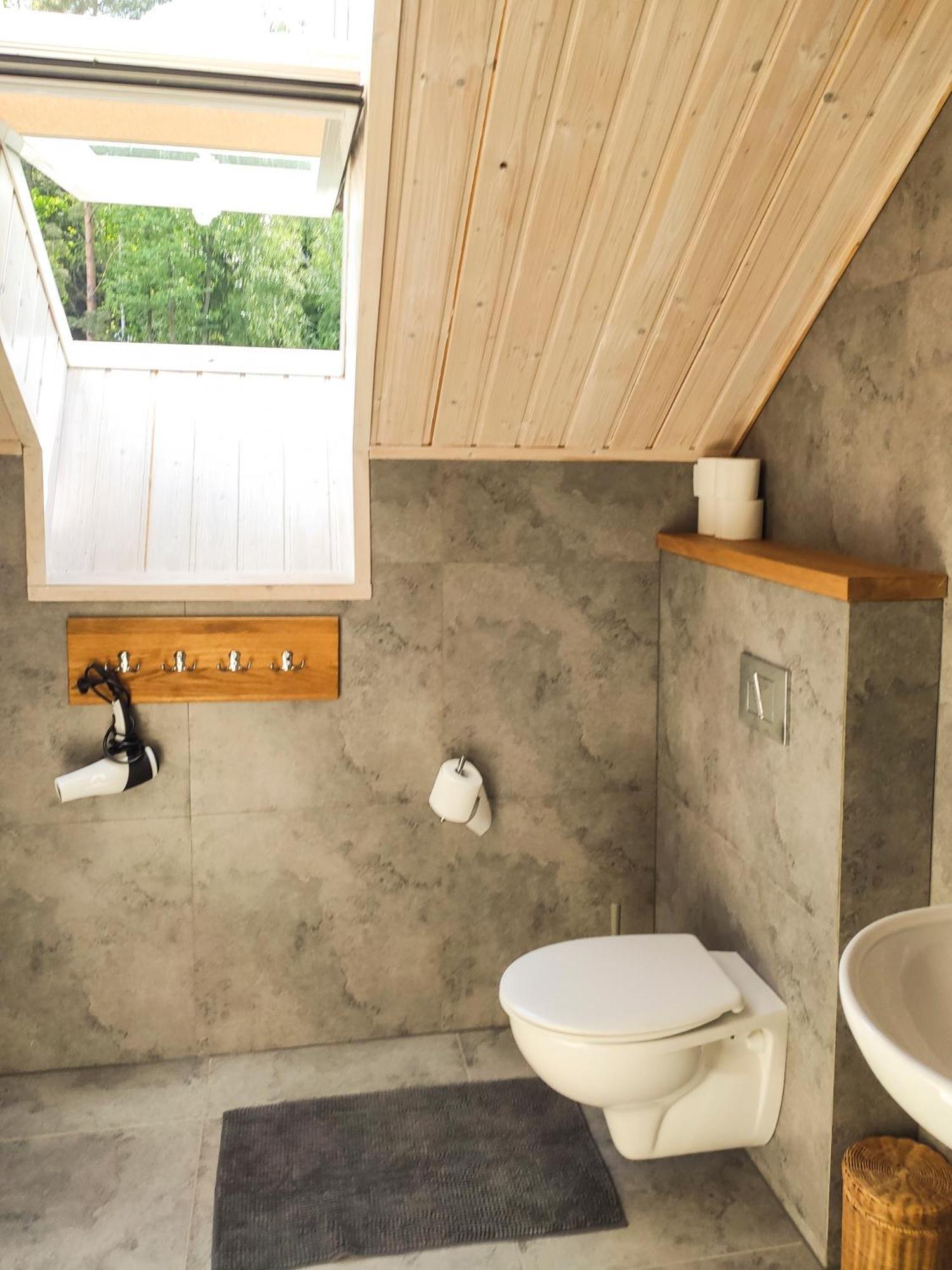 Mazursko - Komfortowe Apartamenty Nad Jeziorem, Sauna, Kominki Na Parterze Кретовины Номер фото